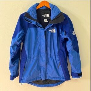 The North Face Lined Two-Tone Blue Outdoor Jacket